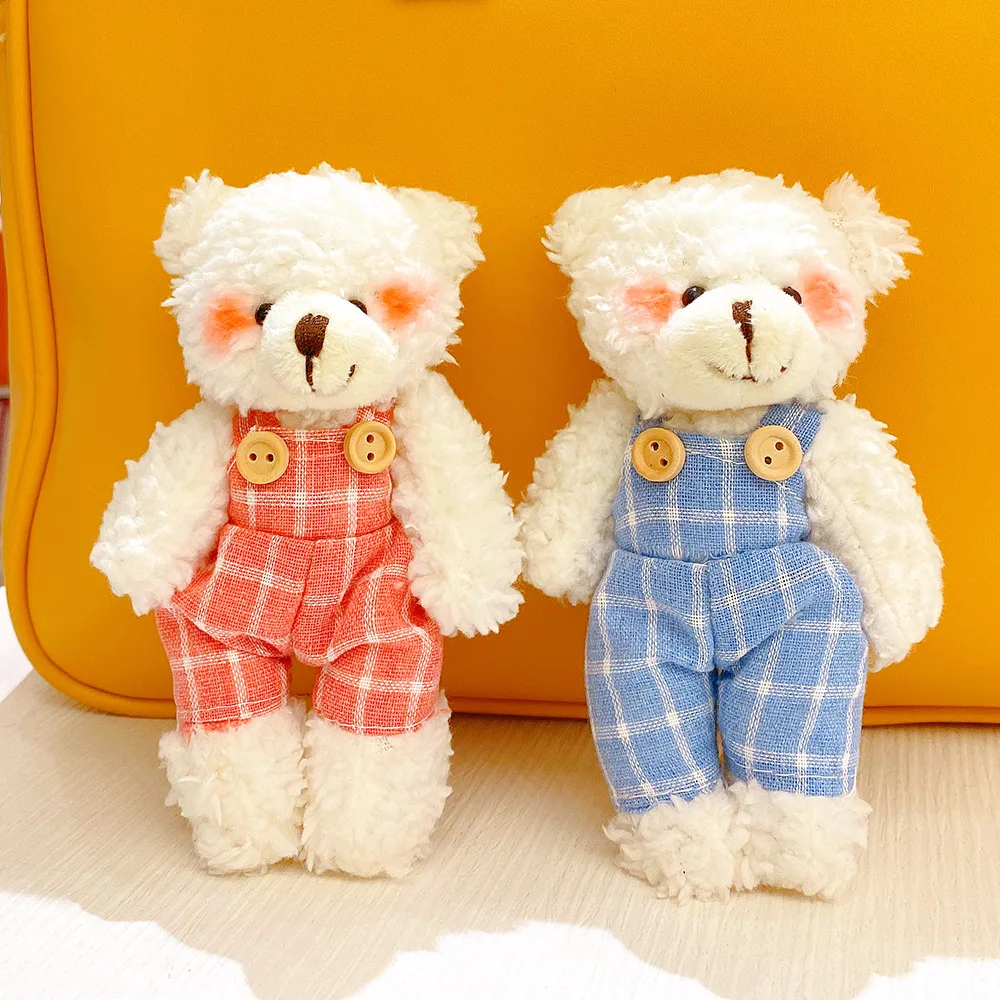 قلادة قطيفة، حقيبة كتف، نظارات شمسية، حقيبة ملابس كرتونية على شكل دب، سلسلة مفاتيح، دمية، إكسسوار هدايا للطلاب