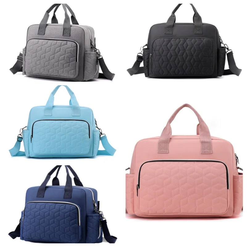 

Сумка для мамы с подкладкой для впитывания, разделением на сухую и влажную зоны, термоизоляцией для бутылочек