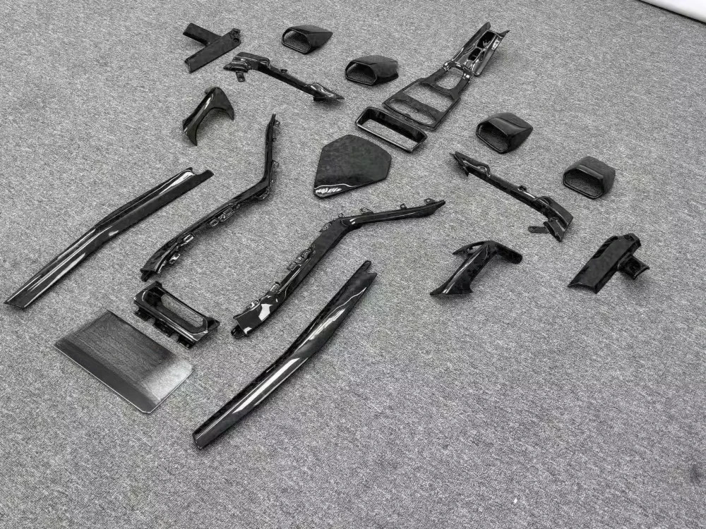 OEM Style Forged Dry Carbon Fiber Interior Door Handle square Disk Center Console Panel for LP580 LP610 Body Kit