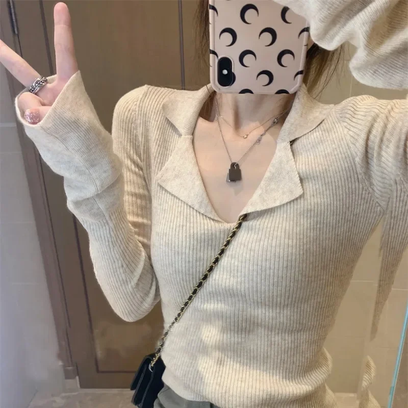

2025 sweater women's sweaters thickened pullover long-sleeved top women design sense slim and thin temperament knitted sweater