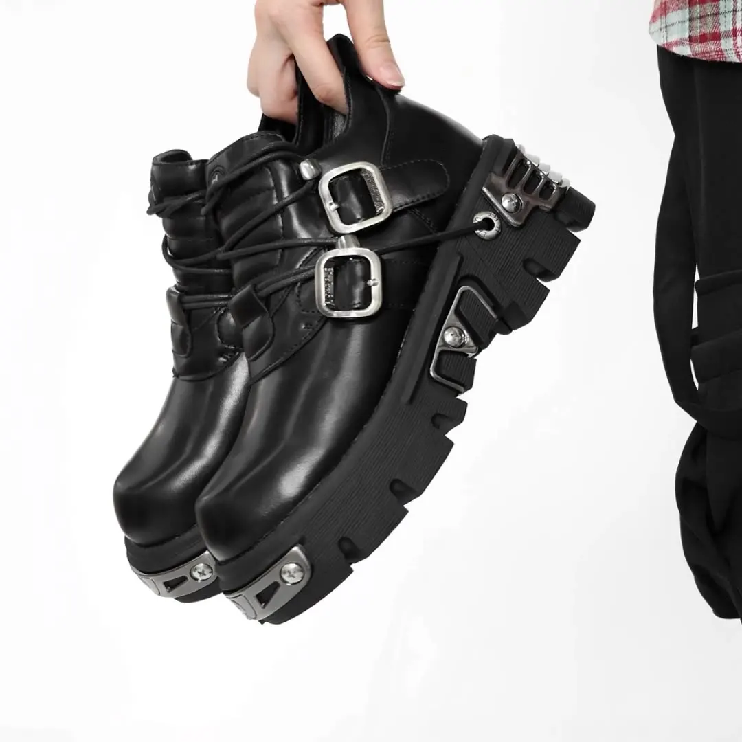 

New Dark British Punk Style Unisex Gothic Retro Rock Boots Leather Shoes Metal Low Top PU Platform Shoes