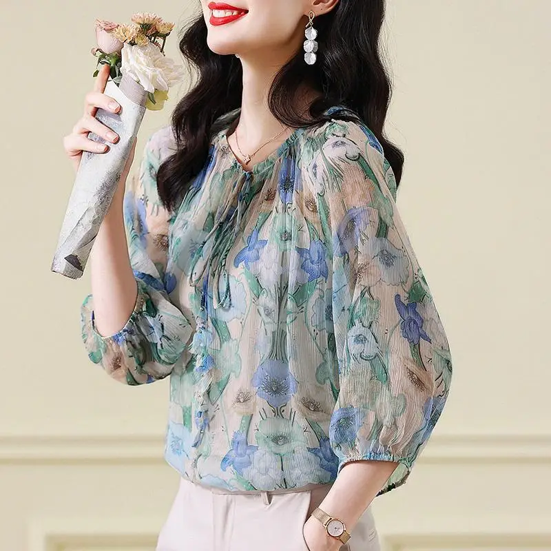 

Women Elegant Lacing Loose Casual Comfortable All-match Pullovers 2025 Summer New Round Neck 3/4 Sleeve Printing Chiffon Shirt