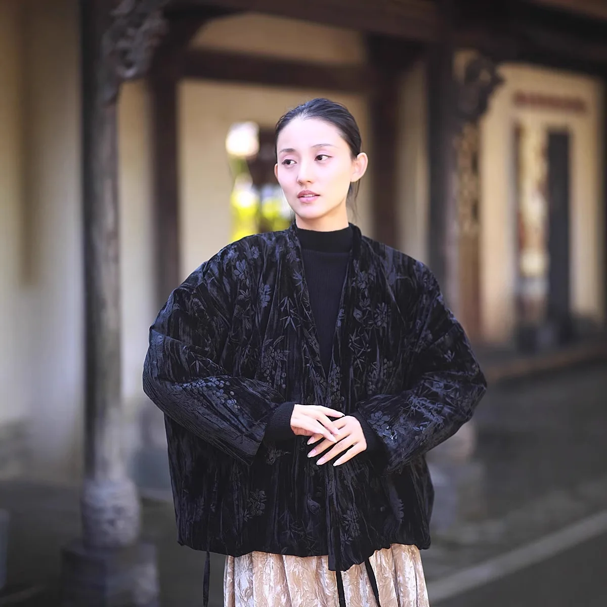 

Autumn Winter Velvet Cotton Padded Jackets Women Embossed Drawstring Quilted Cardigan Trendy Jacquard Coat Loose Cotton Jacket