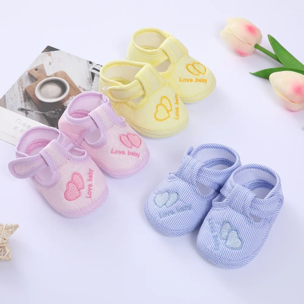 

Baby shoes double heart style spring and autumn, men and women 0-1 years old soft soled walking shoes 3-6-9 months baby walking