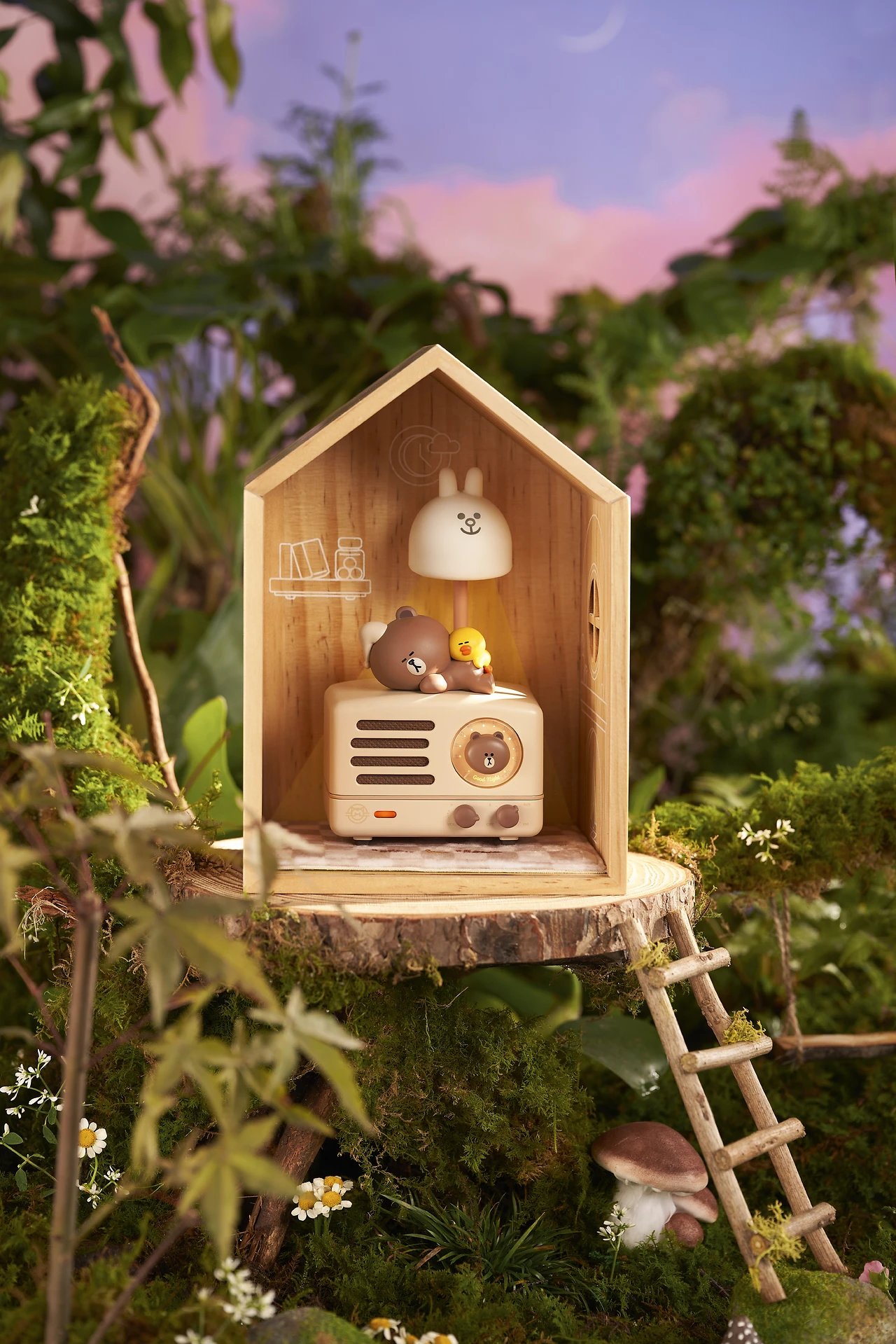 Muzen OTR The Prince Speaker Little Brown Bear Retro Bluetooth Wireless Metal Music Speaker FM Radio WoodHouse Collection