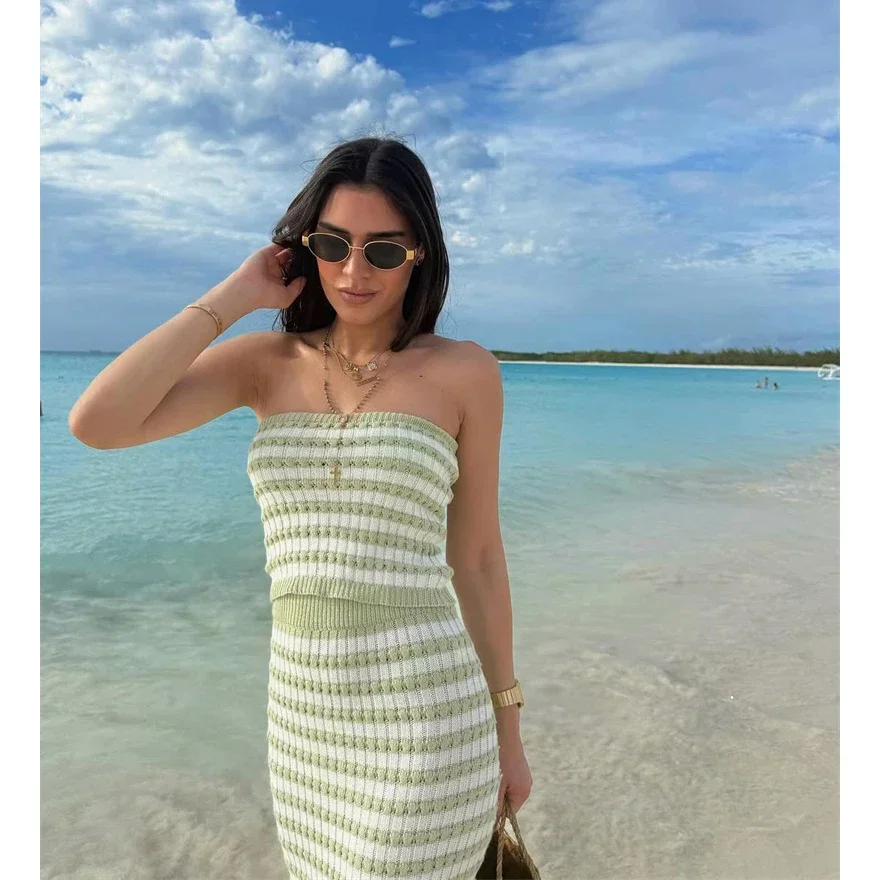 2025 Kintted Skirt Set Women Two Piece Beach Cover Up Sexy Mini Top With Slit Long Skirt Summer Hollow Out Beachwear Party Dress