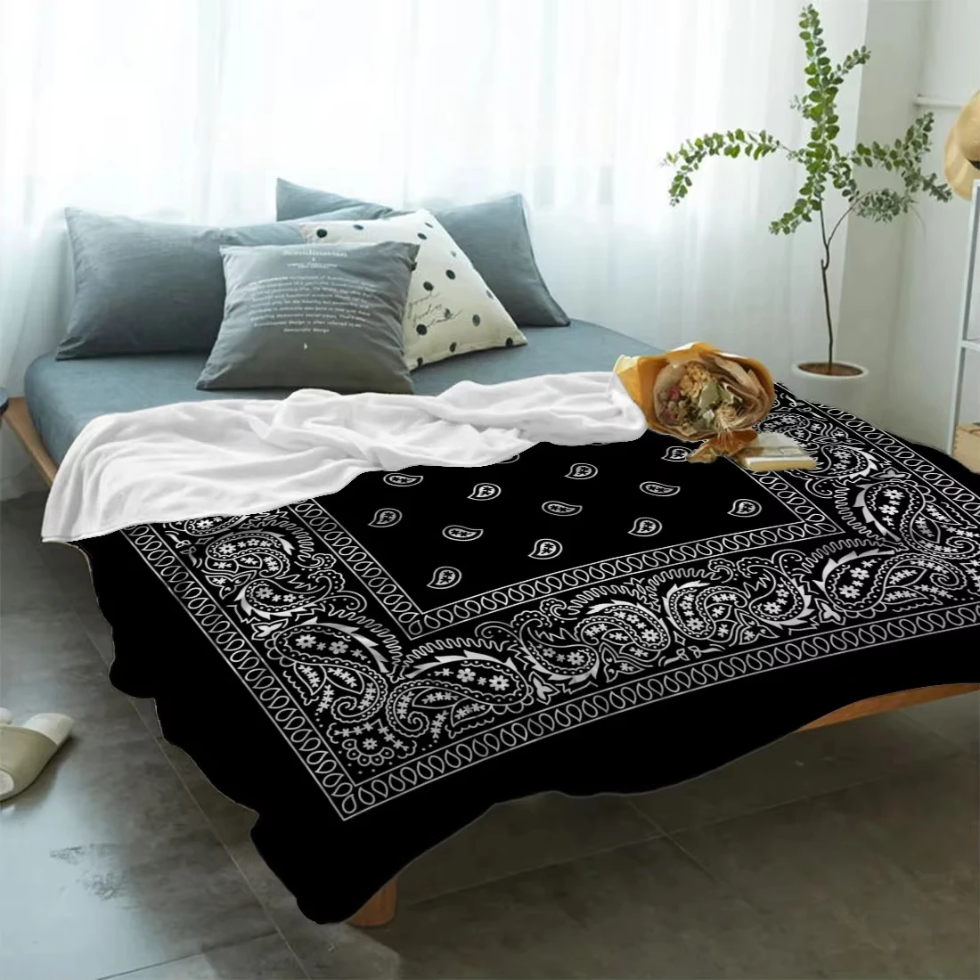 Bandana Pattern Flannel Throw Blanket Ultra Soft Fleece - Portable for Bed Sofa Home Travel