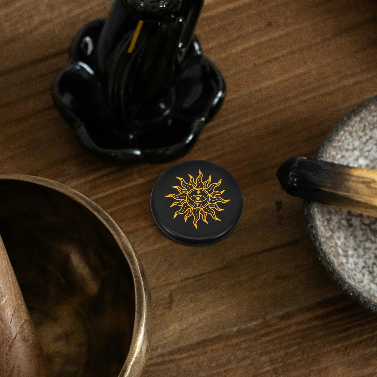 

Handcrafted Obsidian Stone Ornament Natural Volcanic Glass Decor for Home Office Desk Tabletop Yoga Room Decoration Elegant