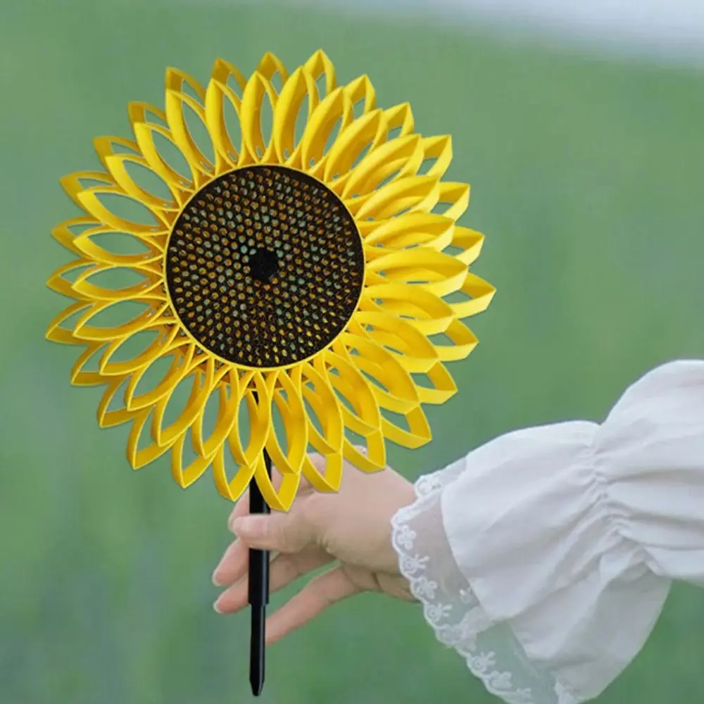 

Rotating Sunflower Wind Spinner with Stakes Ornament Narcissus Windmill DIY 3D Printed Outdoor Windmill Toy Kids Boys Girls