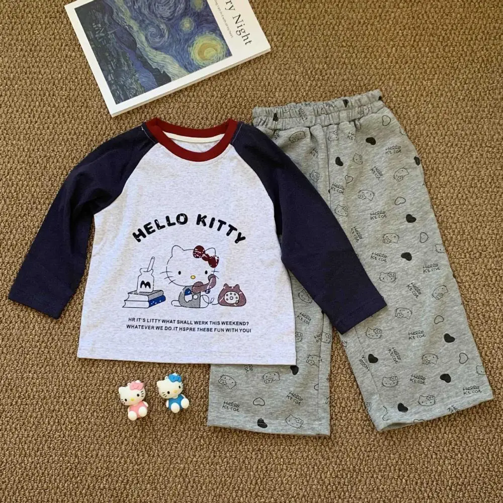 

Sanrio Hello Kitty Girls' 2025 Autumn Set Stylish Color Blocked Long-Sleeve T-Shirt Base Shirt Kt Printed Casual Straight Pants