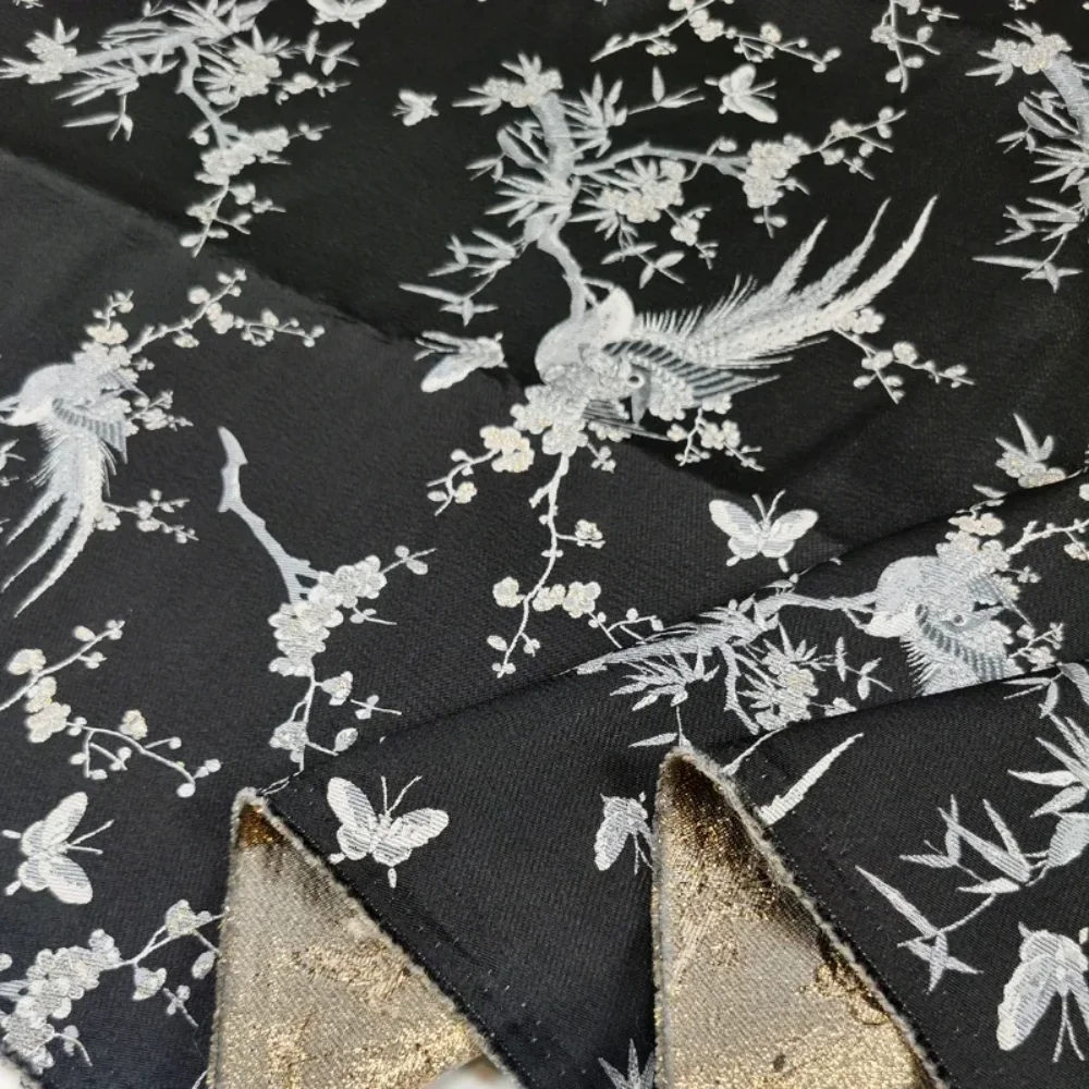 

Jacquard Brocade Windbreaker Fabric for Sewing Diy Sewing Fashion Apparel Dress Cloth Fabrics Per Meter Polyester Material