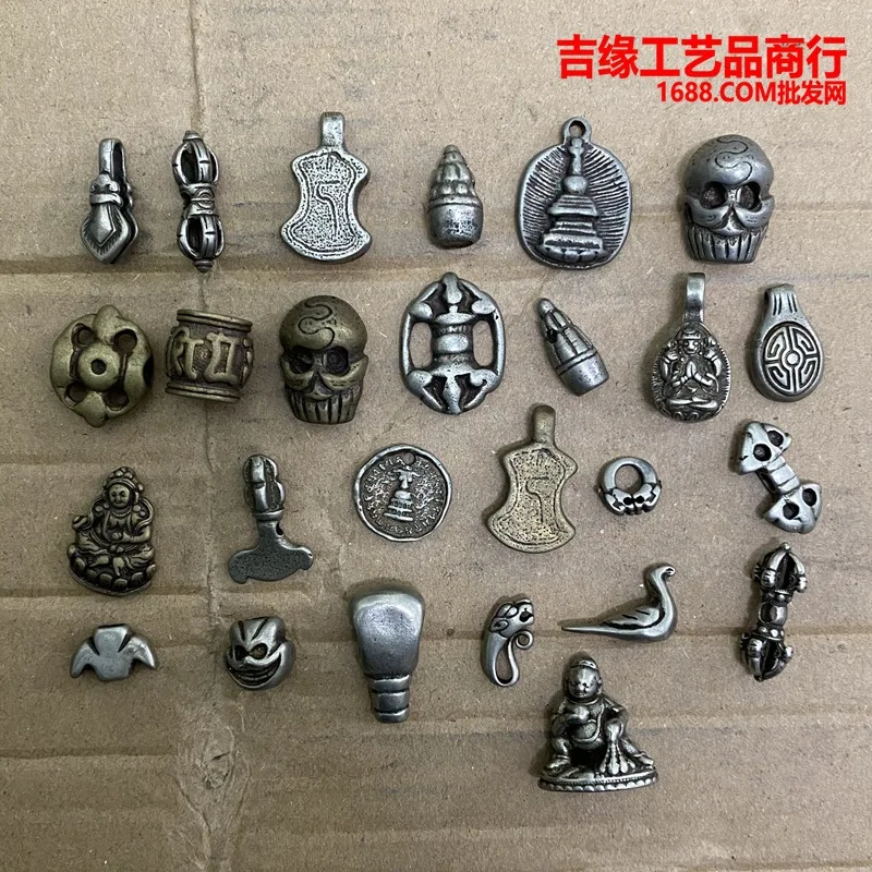 Wholesale Two Pieces Price Tibetan Small Elements Accessories Pendant Parts King Kong Yue Knife Vajra Auspicious Bird Pure Coppe