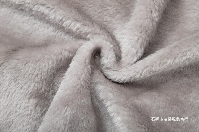Men's Thickened Winter Fleece Jacket with Hood Lined Warm Casual Outerwear for Middle-Aged Men