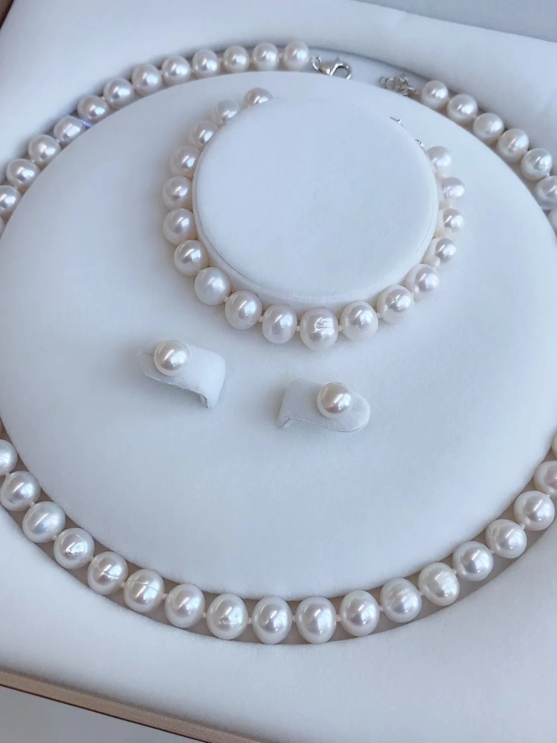 

Natural Pearl AAAA 8-9mm South Sea White Pearl Necklace Set+Single Necklace 18inch * 925s Extended Chain