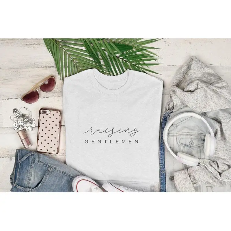 

Футболка потрясающая свитер крутой стильный модный удобный современный шик