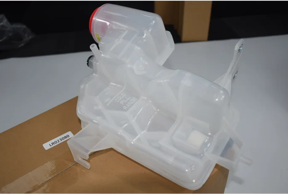 LR023080 PCF500050 PCF500070 PCF500100 PCF500120 Expansion Tank for Range Rover (02-09) Range Rover（10-12）