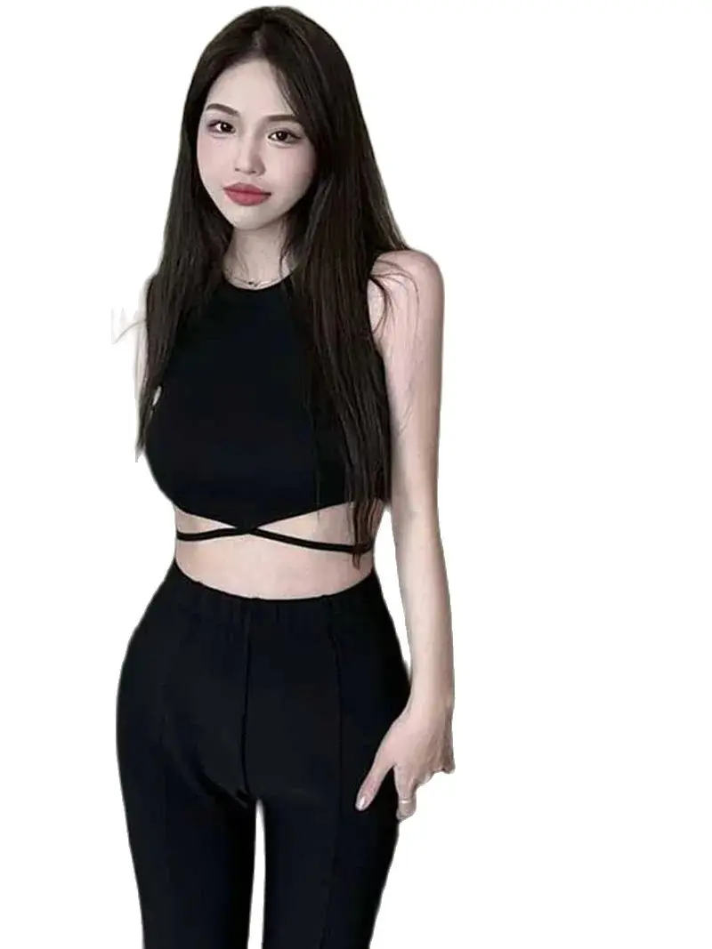 

Woman Clothing Black White Vest Fashionable Slimming Basic Clothes Sweet Hot Girl Sexy Korean Style Comfortable Free Shipping