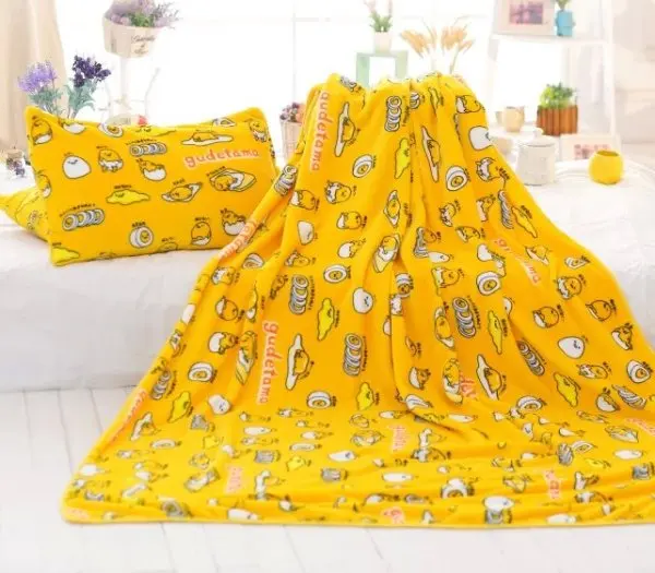 Sanrio Gudetama Egg Yolk Plush Blanket Melody Flannel Quilt Kawaii Cinnamoroll Flannel Pillowcase Kuromi Hello Kitty Girl Gift