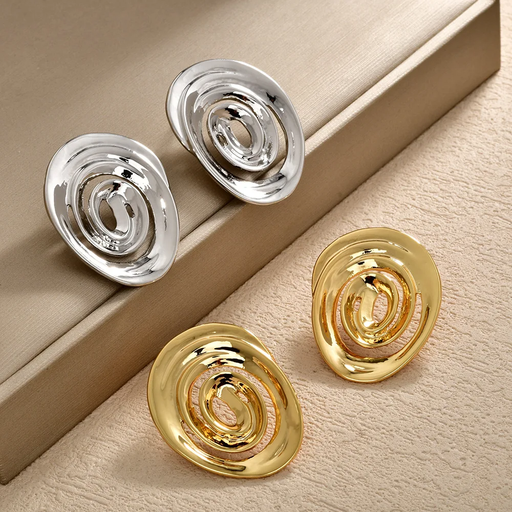 

Luxury Irregular Thread Rotating Earrings - Small Niche Design High-End Sense Exaggerated Fashion Statement Jewelry for Women