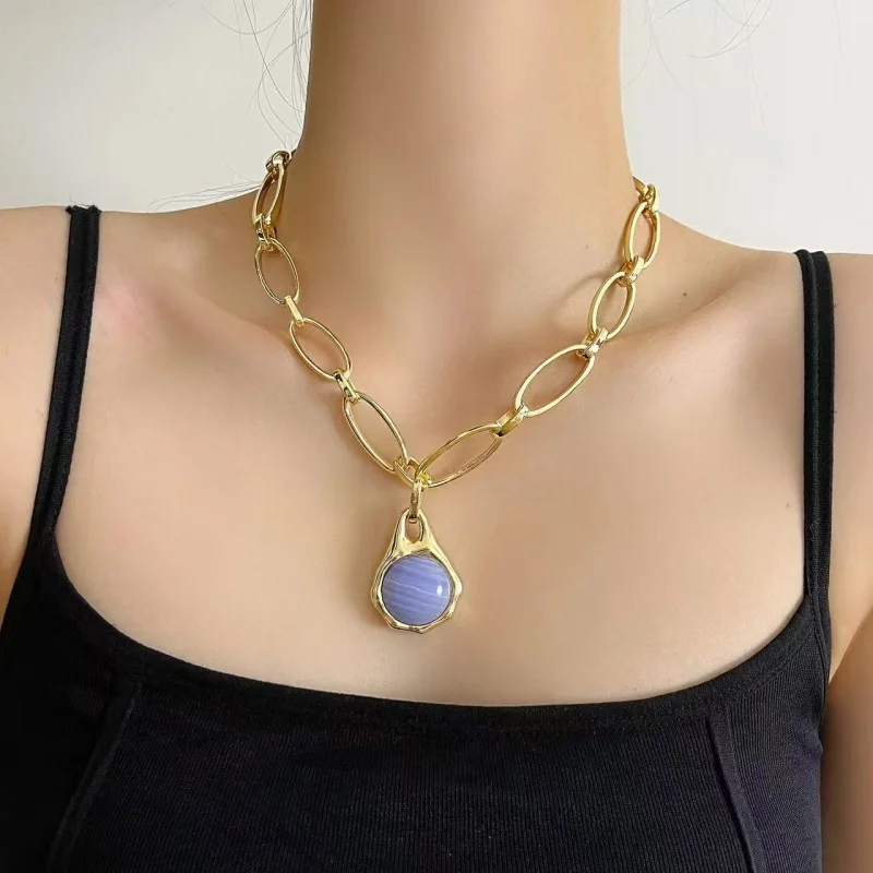 

Minimalist Metal Necklace for Women Irregular Natural Stone Pendant Unique Design Safety Pin Chain Clavicle Chain Daily Accessor