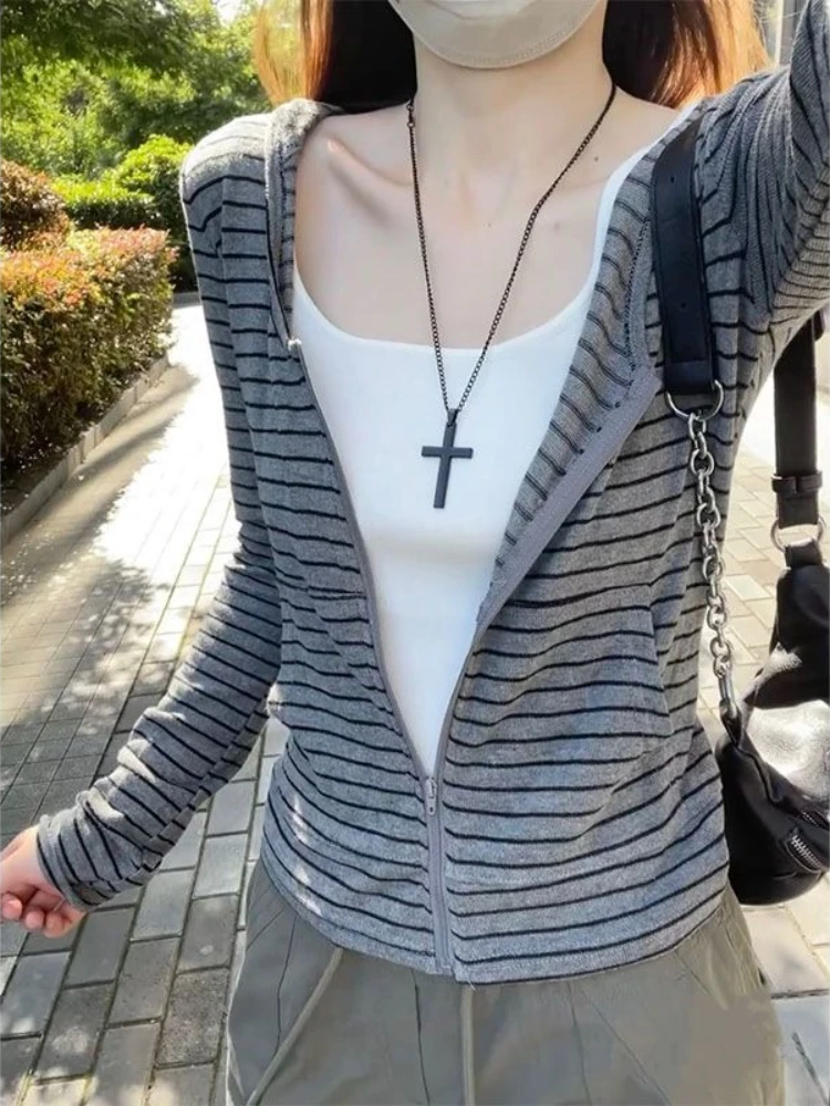 Deeptown Gray Striped Women Zipper Hoodies Long Sleeve Korean Fashion Pocket Hooded Sweatshirts Slim Lightweight Commute Autumn