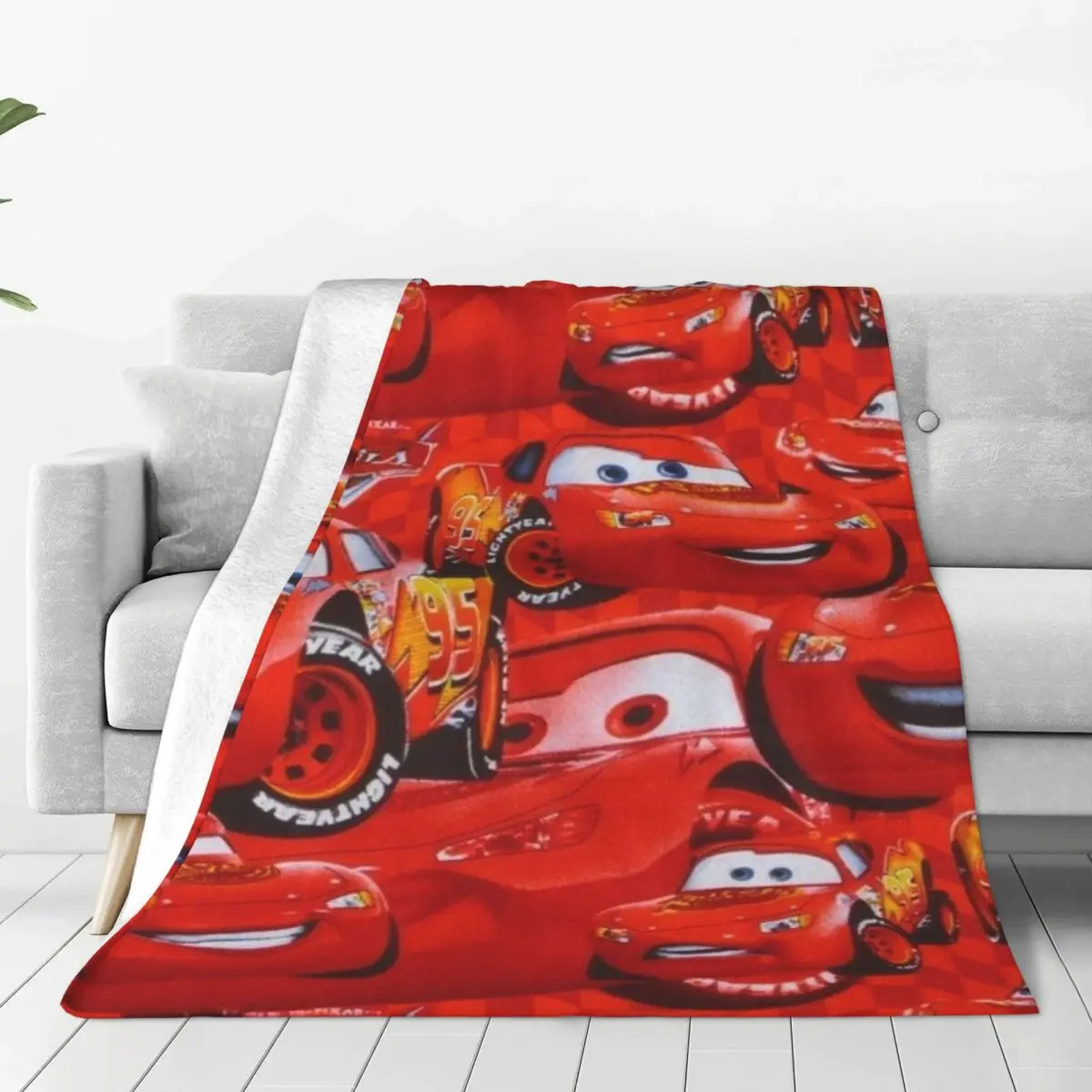 Lightning McQueen Flannel Blankets Warm Soft Throw Blanket for Couch Chair Travel Office Pattern Bedspread Sofa Bed Cover