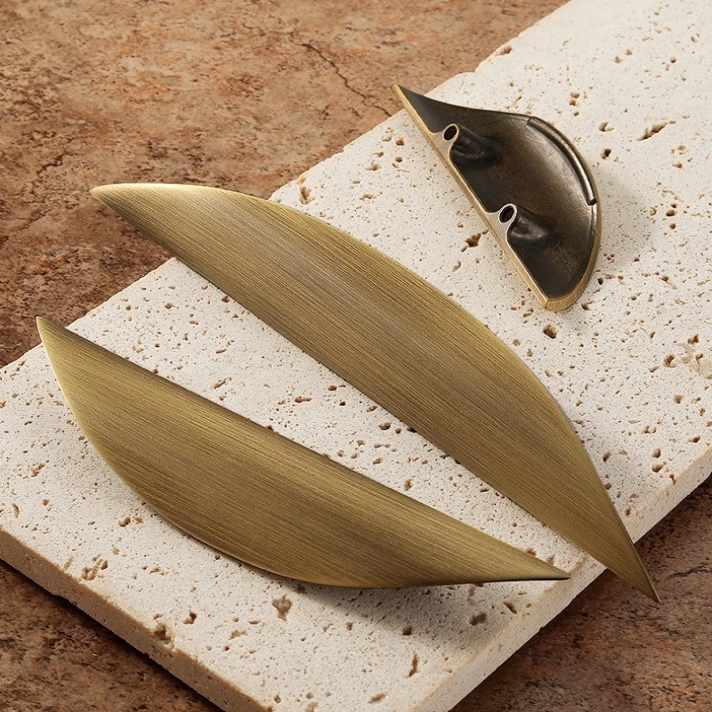 

Solid Brass Furniture Handles Crescent-Shaped Cabinet Knobs and Handles Hardware Fitting Wardrobes Drawer Shoe Cabinets Pulls