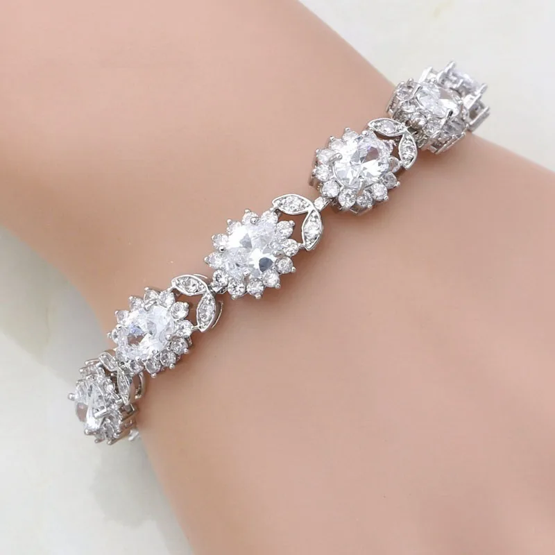 Daily Wear Brazilian Jewelry Crystal Water Zircon Trim Luxury Women\\\'s Hand Bracelets Leisure Sports Accessories Wear