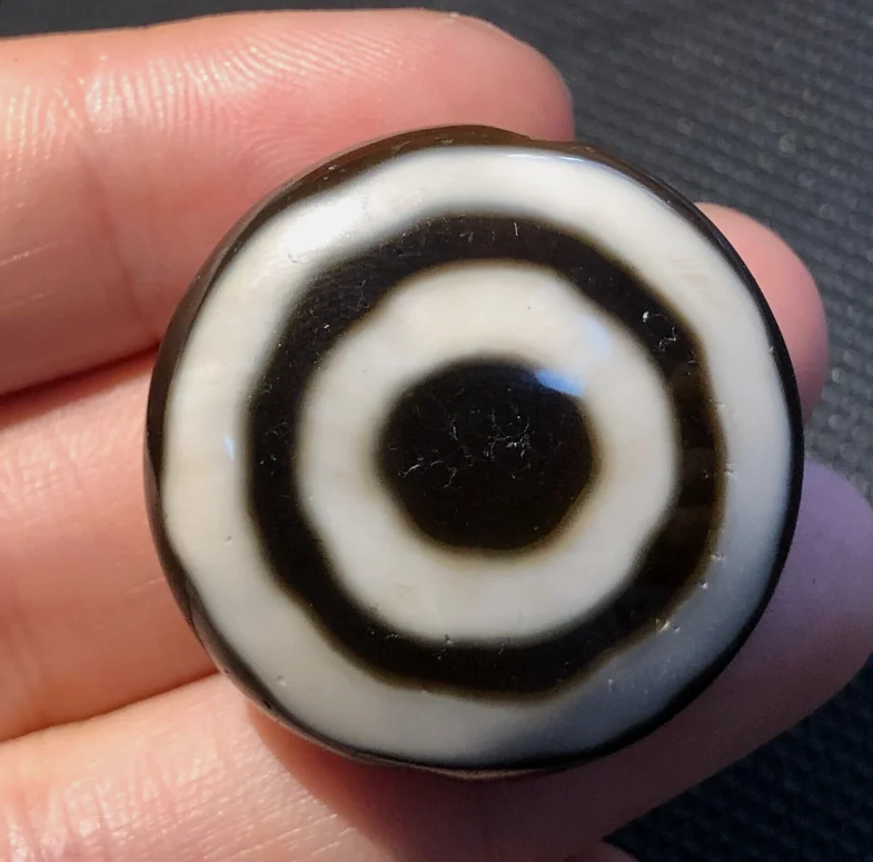 Magic Tibetan Top Grade Old Agate Goat Heaven Eye dZi Bead Amulet 12*30mmC2047