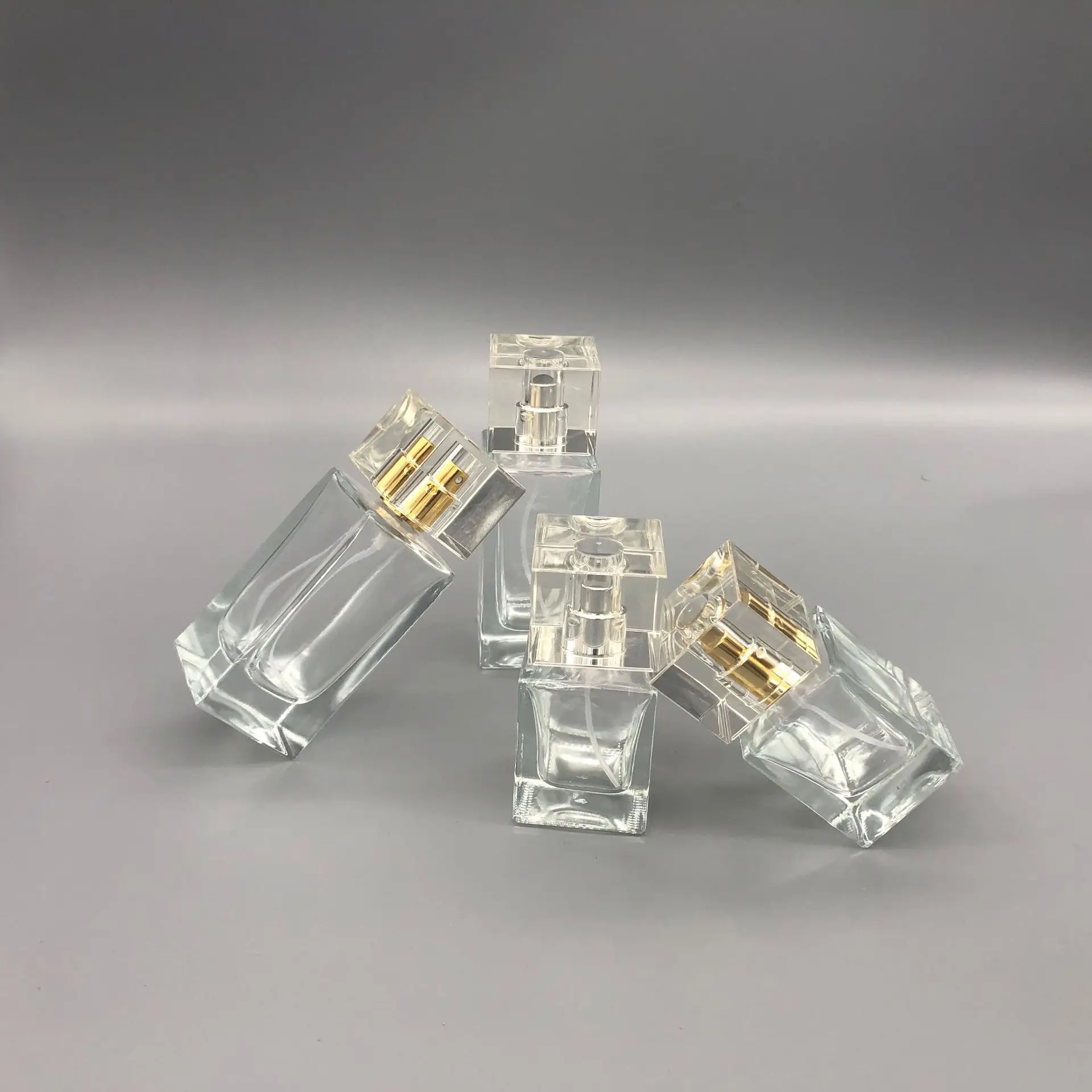 30ML50ML Crystal Perfume Bottle Exquisite Perfume Dispenser Bottle Portable Travel Cosmetic Spray Bottle Glass Empty Bottles