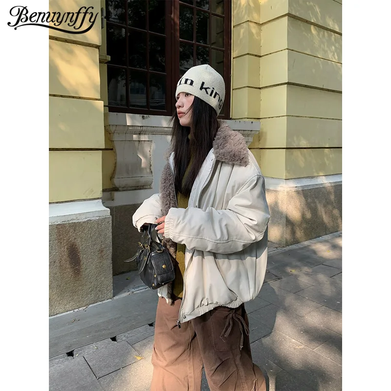 

Benuynffy Lambswool Collar Quilted Jacket Women 2026 Autumn Winter New Streetwear Loose Thicken Warm Zipper Short Parkas Unisex