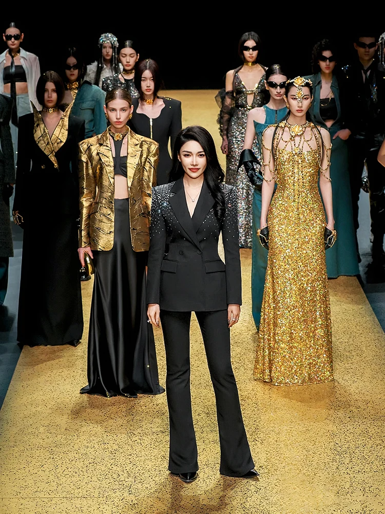 

Maggie Ma Bla Diamond Embellied Women's Busin Suit with Flared Pants Long Sve Flip Collar Two-Piece Set