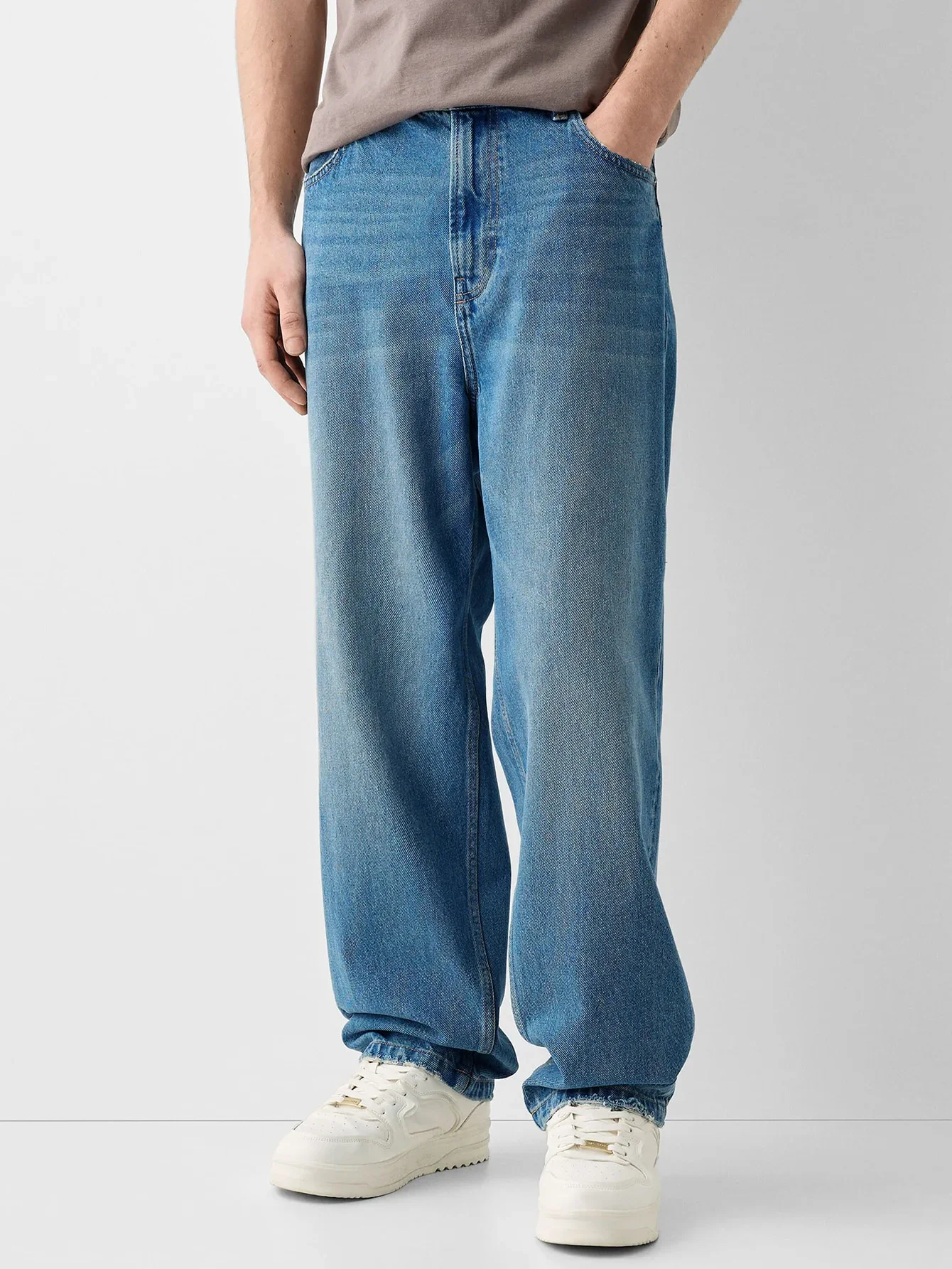 

Classic Fashion Straight Leg Jeans Men Four Seasons New Washed Loose Wide Leg Pants Casual and Comfortable Simple Jeans for Men