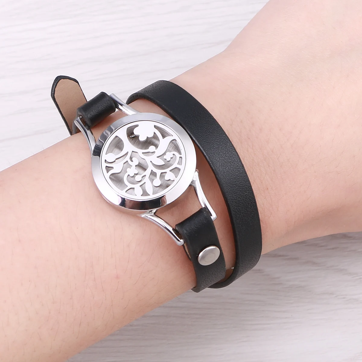 

Stainless Steel Perfume Bracelet Bangle Chic Women'S Bangle Bracelet Daily Wear Gift Environmental Protection