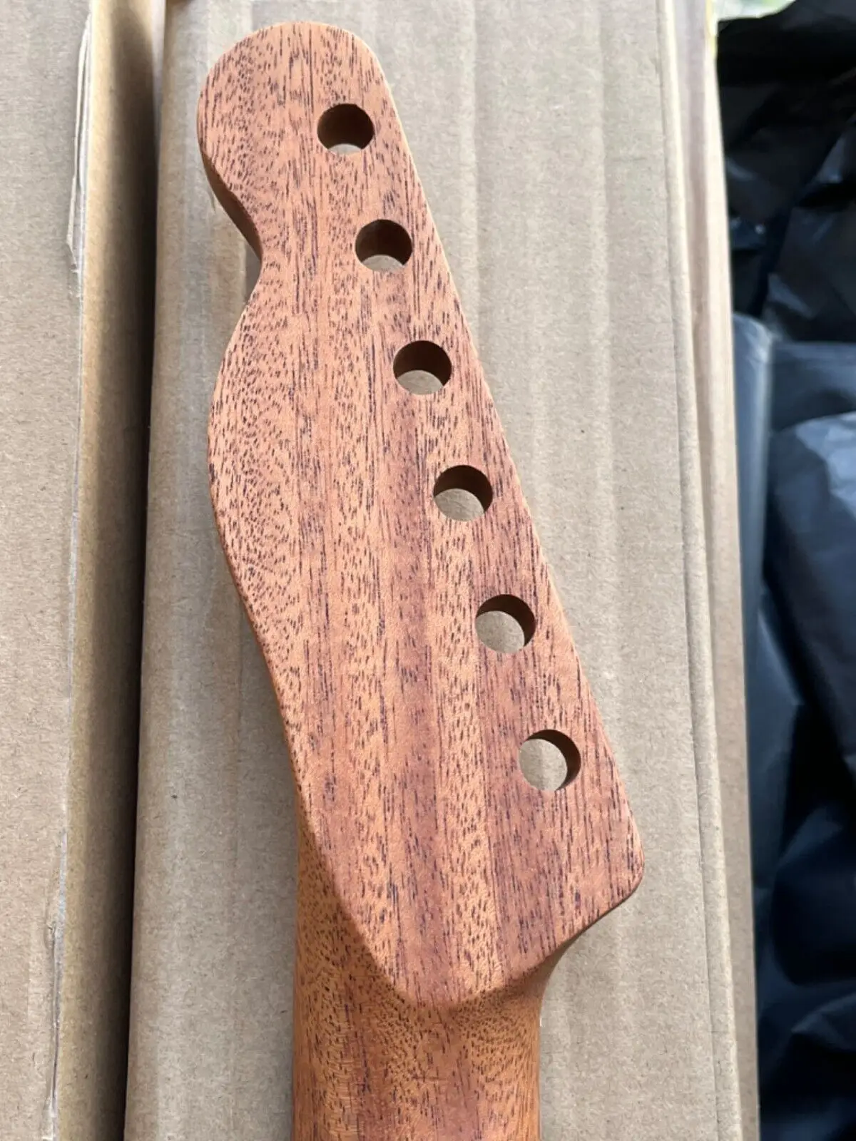 Mahogany Guitar Neck, About the Product 1, for Electric Guitar, great Replacement for Your Guitar 2. 10mm Head Mach