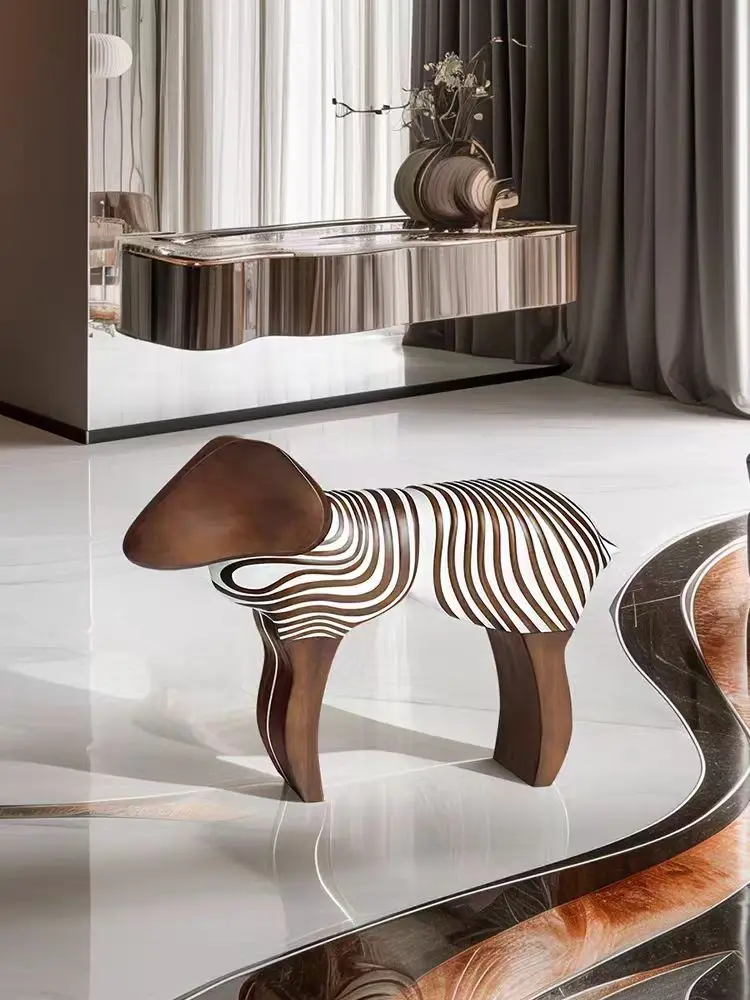 hot sale light luxury creative abstraction, solid wood stool artistic design sense, household animal stool