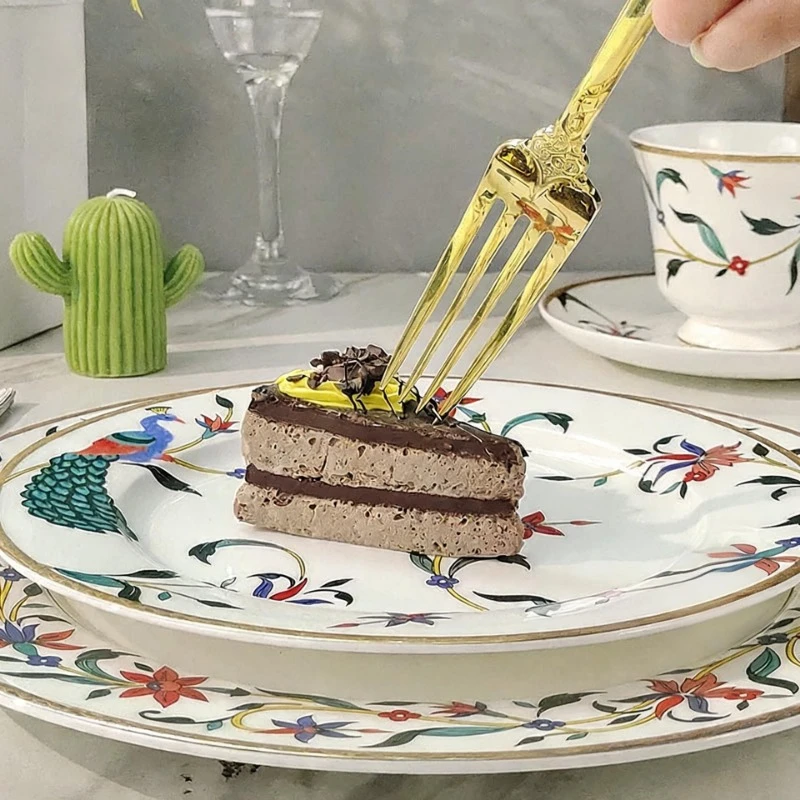 European-Style Bone China Western Dinner Plates 8-Inch And 10-Inch Retro Light Luxury Tableware Plates Housewarming Gifts