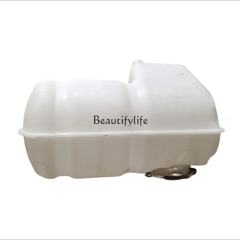 

*Expansion kettle auxiliary water tank assembly 1311010J-C48B00