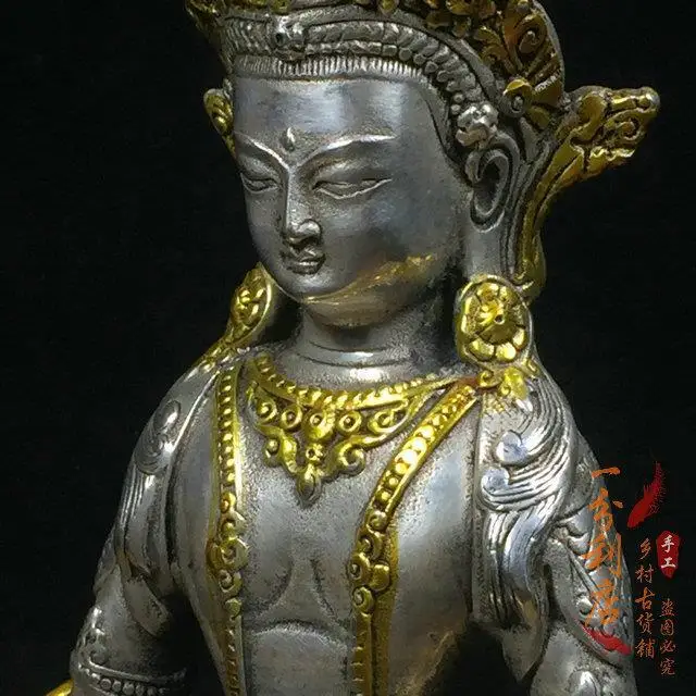 Tibetan Tantra Old Silver Gilt Buddha Statue Nepal Longevity Buddha Hall Devotion Table Ornament