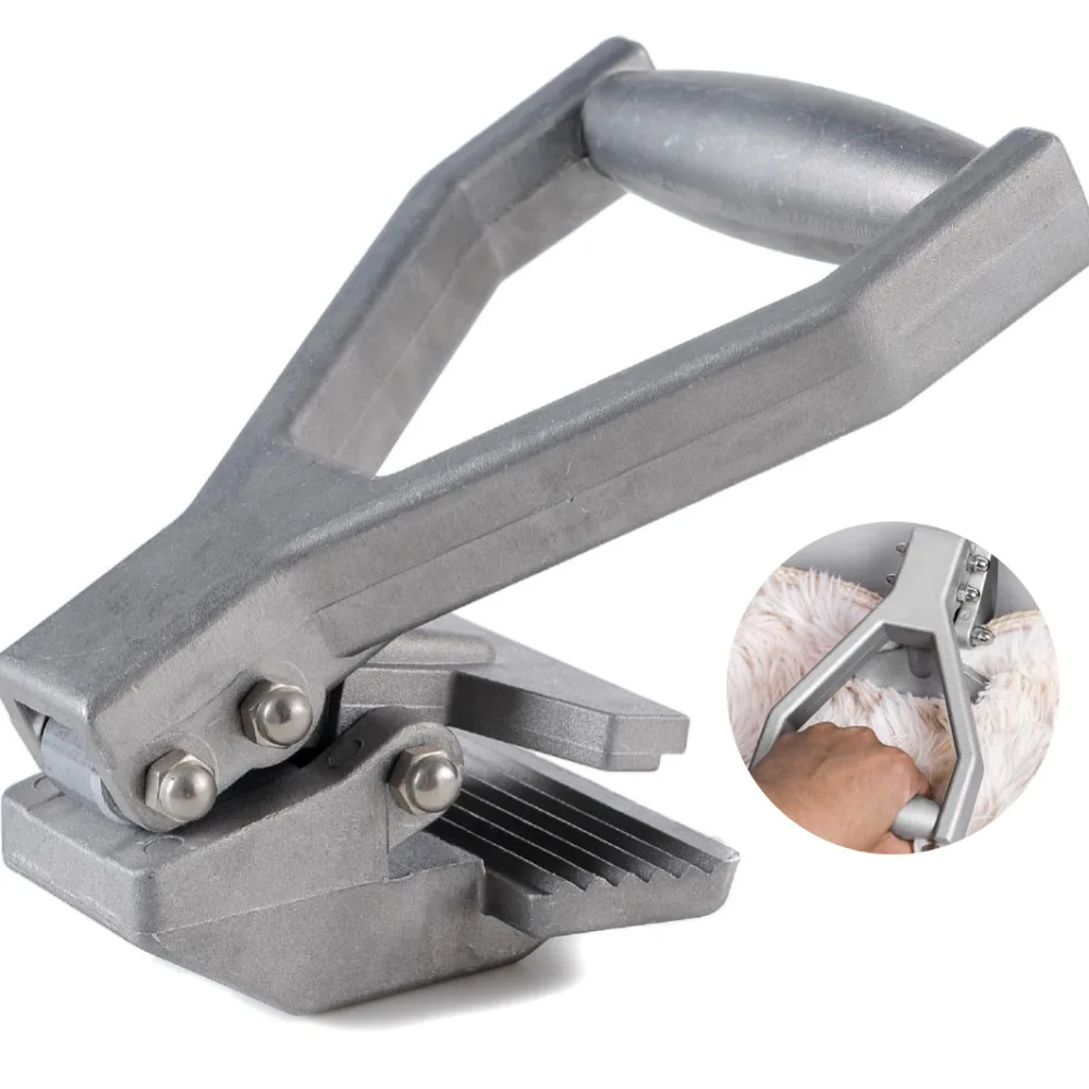 Carpet Puller with Manual Clamping Activation for Pulling Carpet During Installation or Removal Silver Carpet Fitting Tool