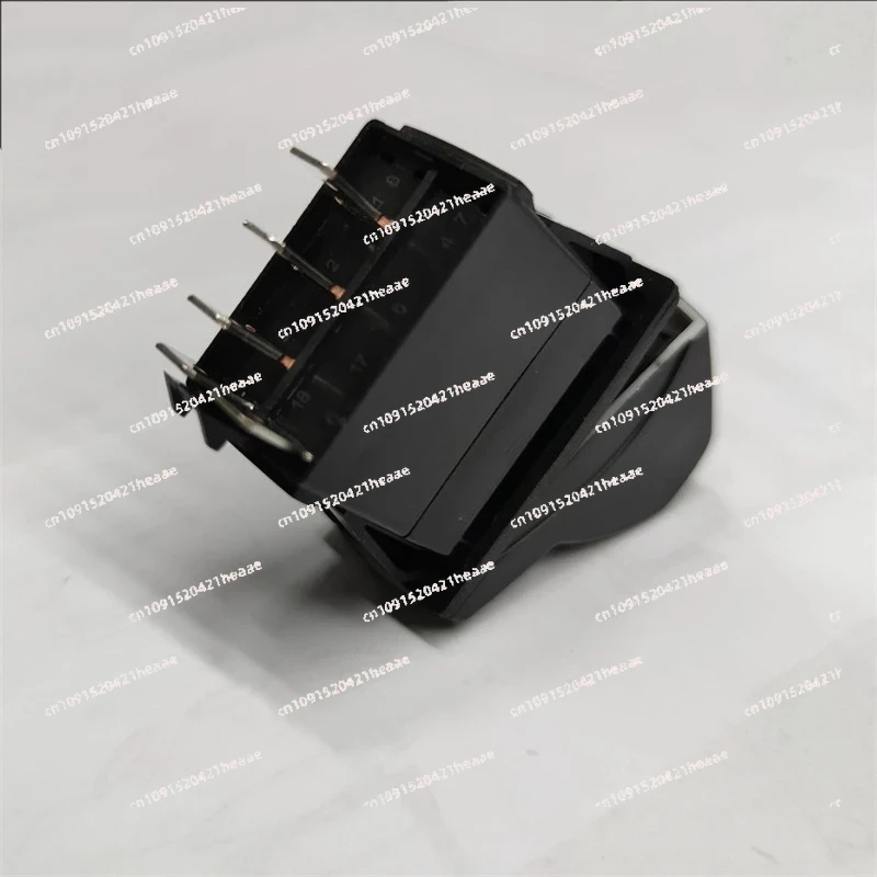Suitable for Main Clutch Switch Construction Truck Loading Truck Forklift Parts Rocker Switch Parts