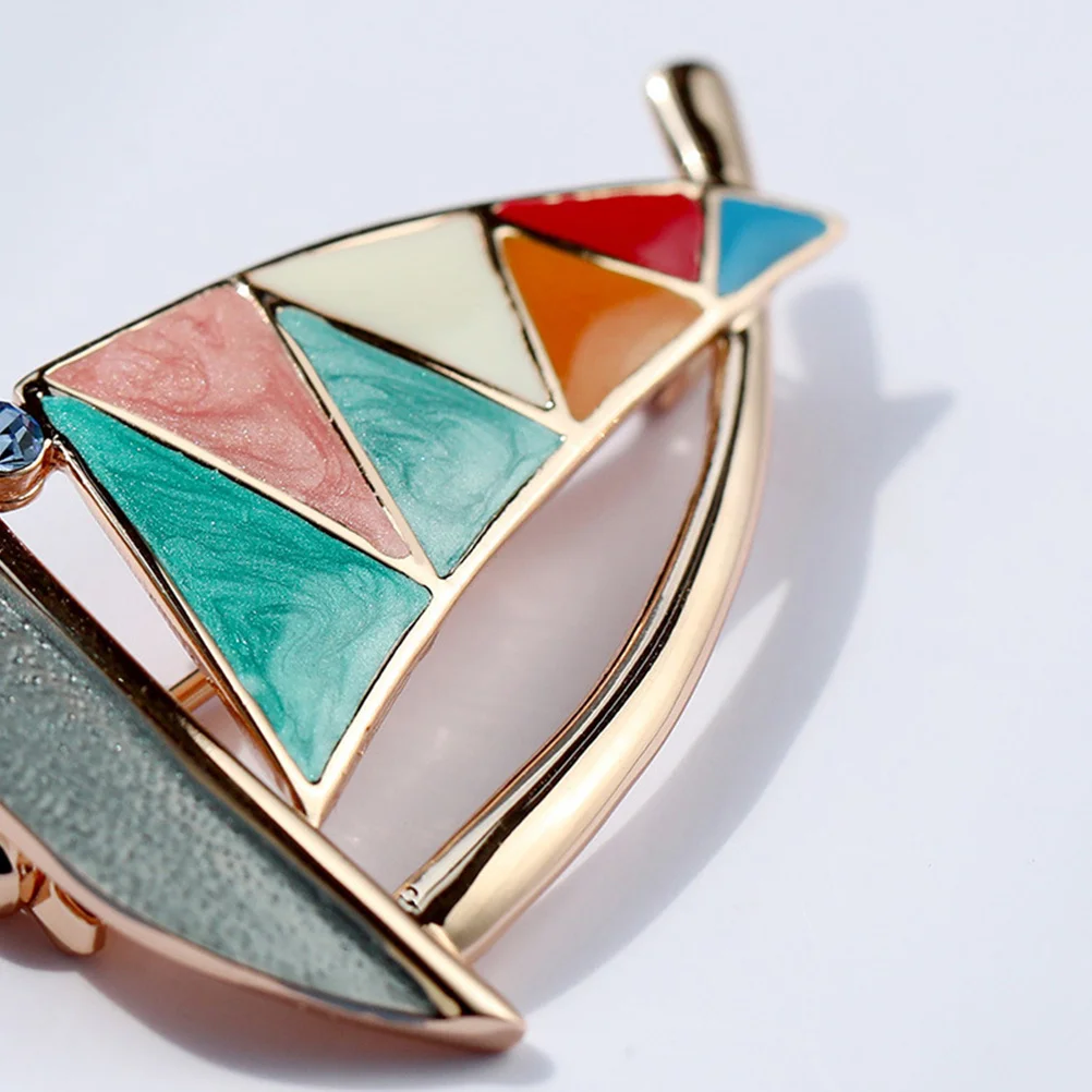 

Sailboat Shape Brooch Pin Simple Style Graduation Gift For Students Costume Props Decoration Popular Lapel Pin Fashion Jewelry