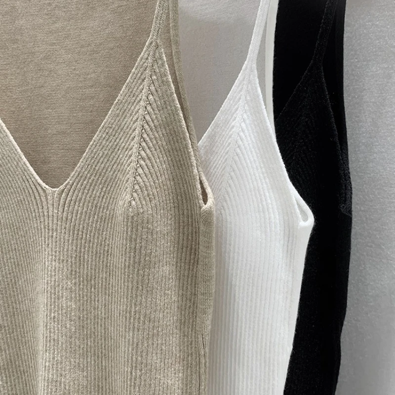 2025 المرأة الصيف نمط سترة دون أكمام بلون سليم صالح الخامس الرقبة محبوك القمم المألوف تنوعا قاعدة طبقة متماسكة تانك القمم
