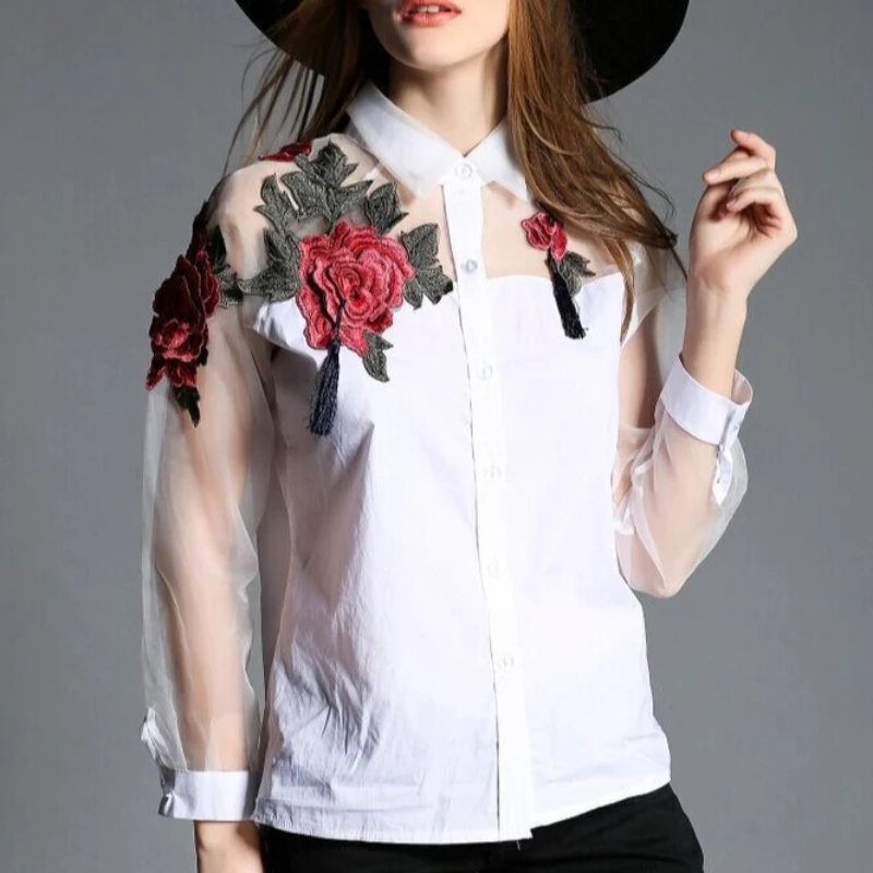 Womn's Fashion Floral Embroidery chiffon Blouse Long Sleeve Hollow Mesh Splicing White Shirt Plus Size Tops