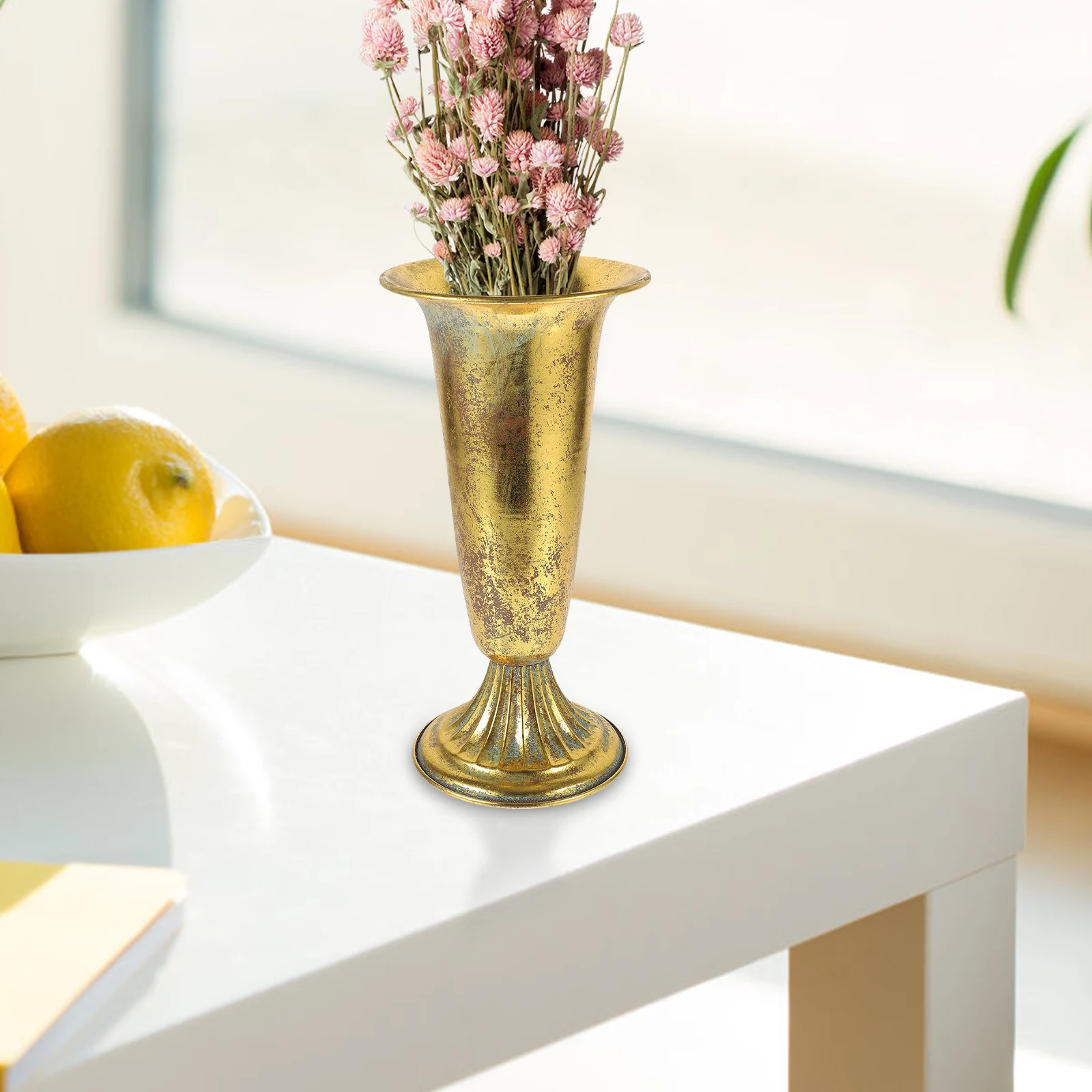 

Metal Flower Iron Art Vase for Hotel Decoration Wedding Urn Planter Office Creative Plant Vase Retro Smooth Edges Stable Base