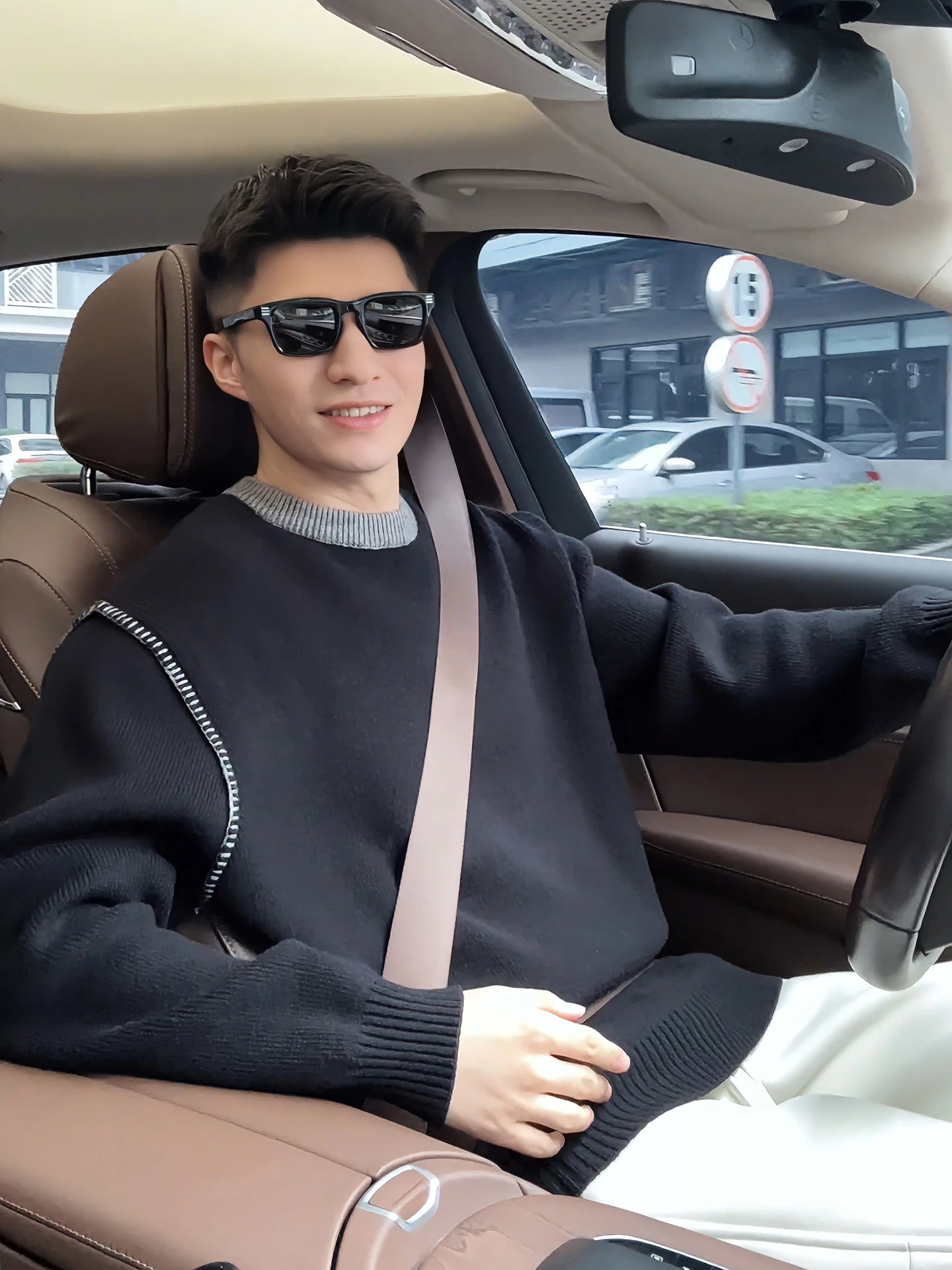 

American Sle Color Blo Plain round Ne Men's Knitted Sweater Winter Lazy High ade Inner Wear Heavy Base Top