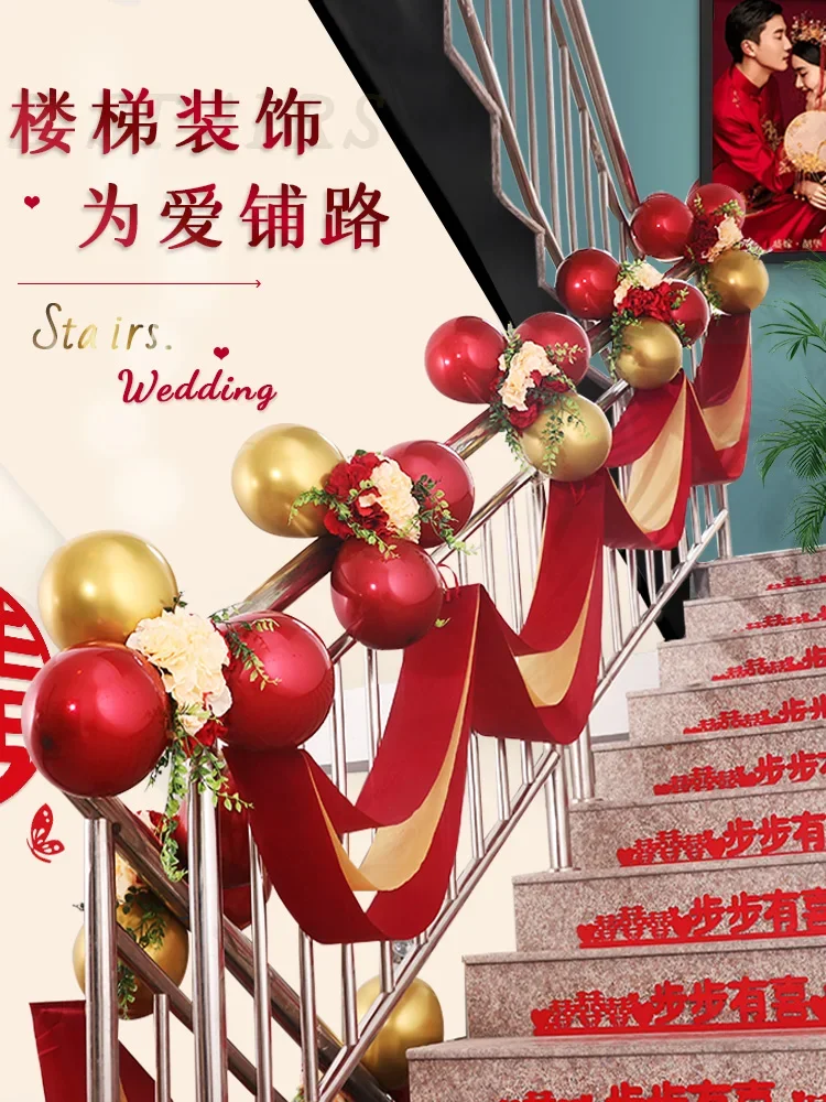 Wedding staircase handrail garland decoration ideas