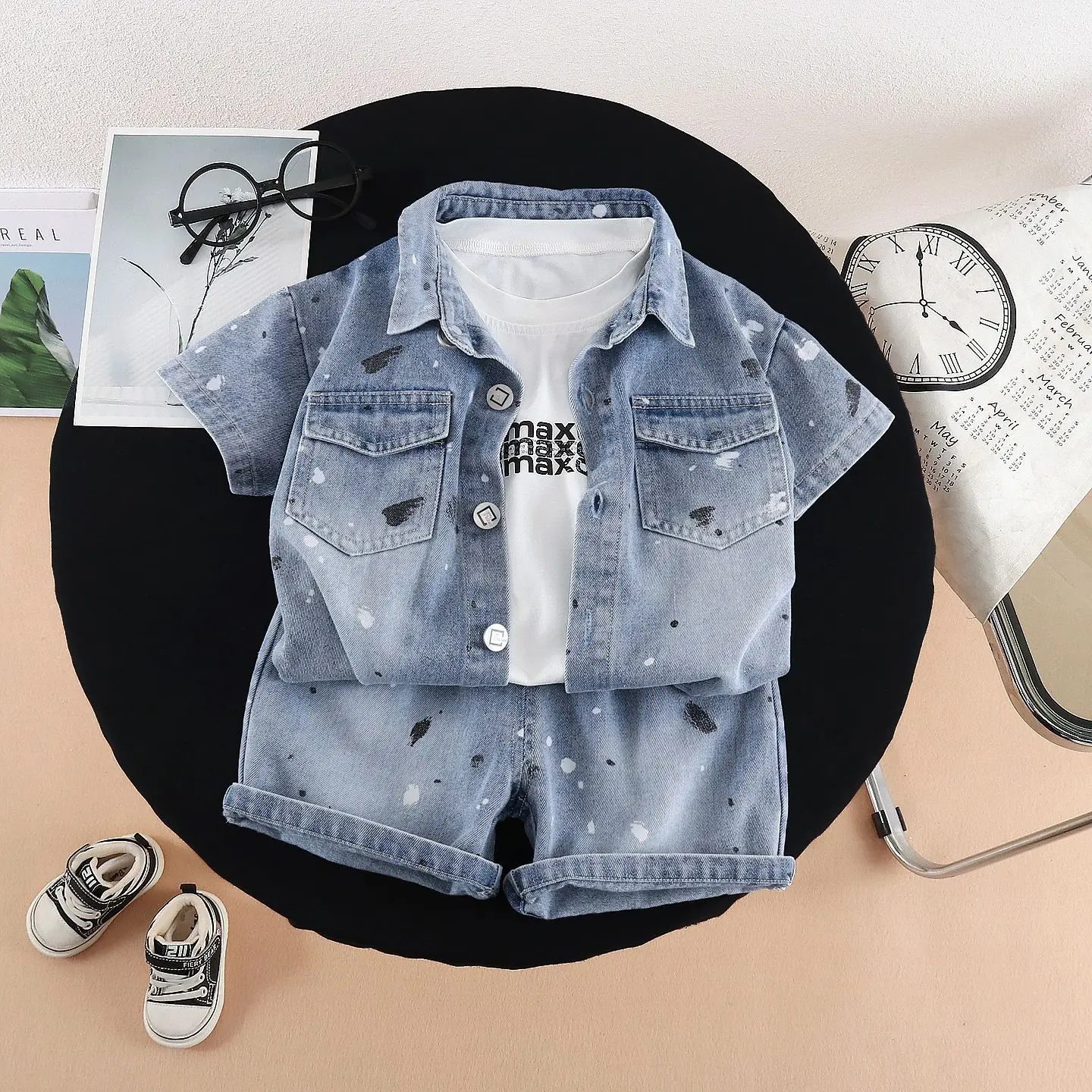

Streetwear Toddler Boys 3PCS Outfit, Paint Splatter Denim Shirt, White T-Shirt & Denim Shorts for Summer Daily & Party