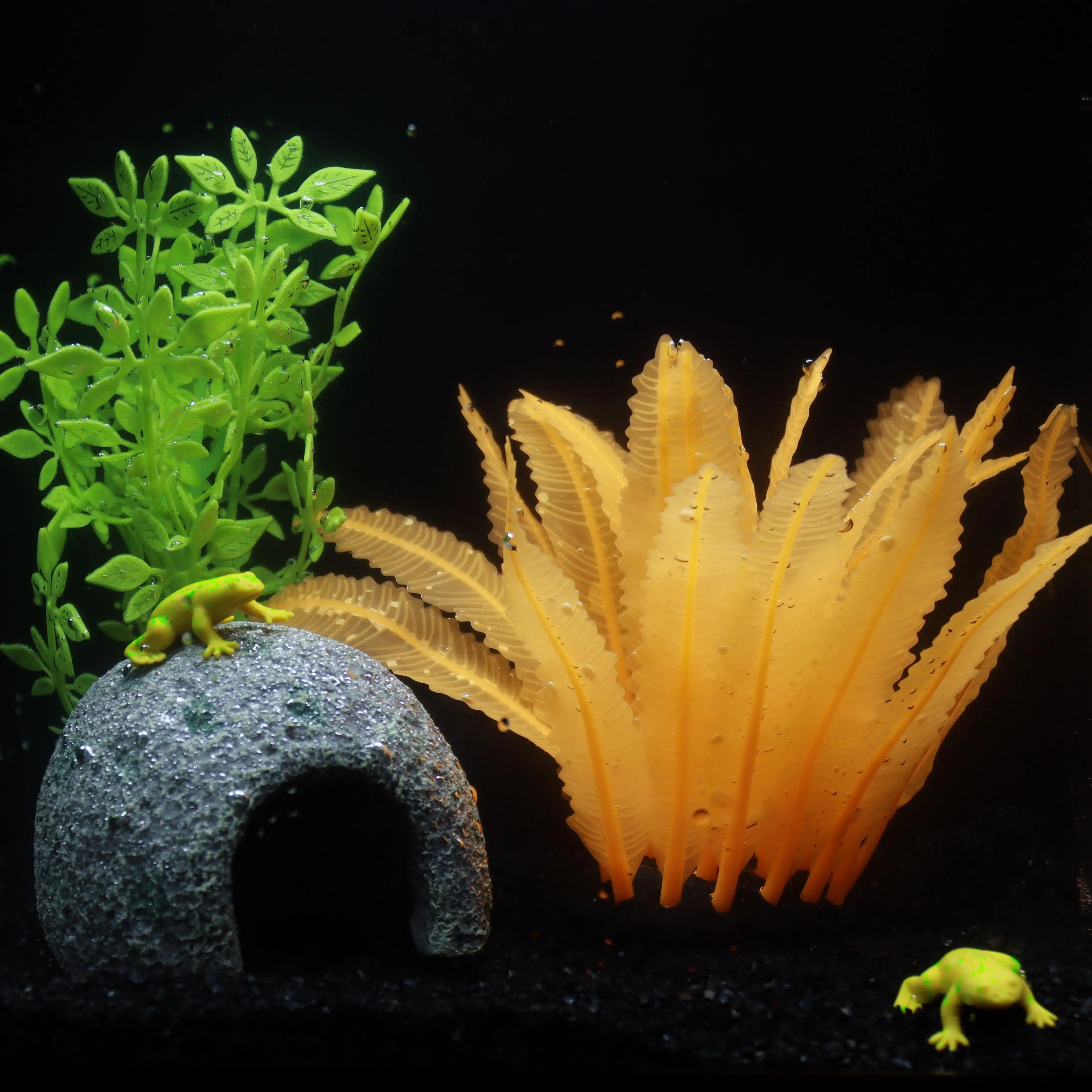 1 個のシリコン水生植物水装飾、樹脂ベース、無毒で無公害、水 - Non Planted Aquarium Fish のレビューと価格