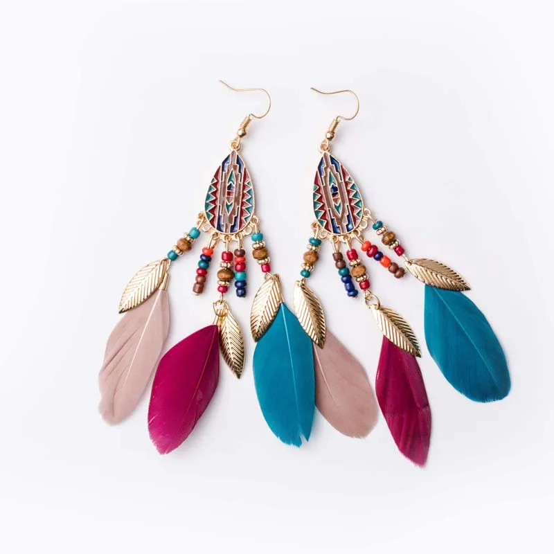 Venta al por mayor de pendientes colgantes con borlas de plumas para mujer, pendientes largos geométricos esmaltados coloridos bohemios, cuentas, joyería hecha a mano